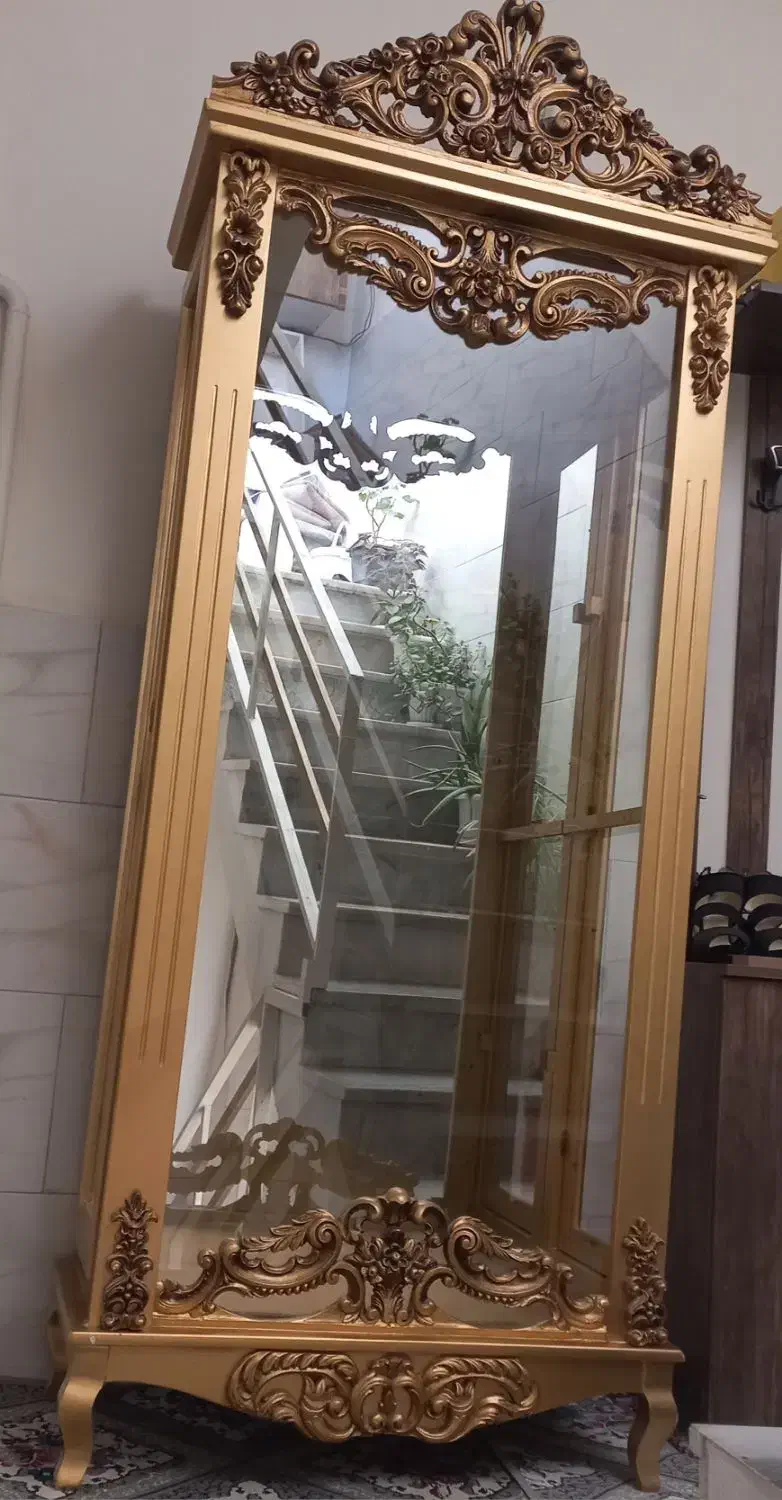 ویترین طلایی|بوفه، ویترین، کنسول|کوهسار (البرز), |دیوار