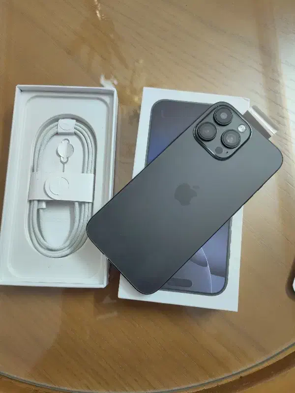 گوشی iphone 16 pro max موبایل ایفون 16 فول کپی|موبایل|تهران, ستارخان|دیوار