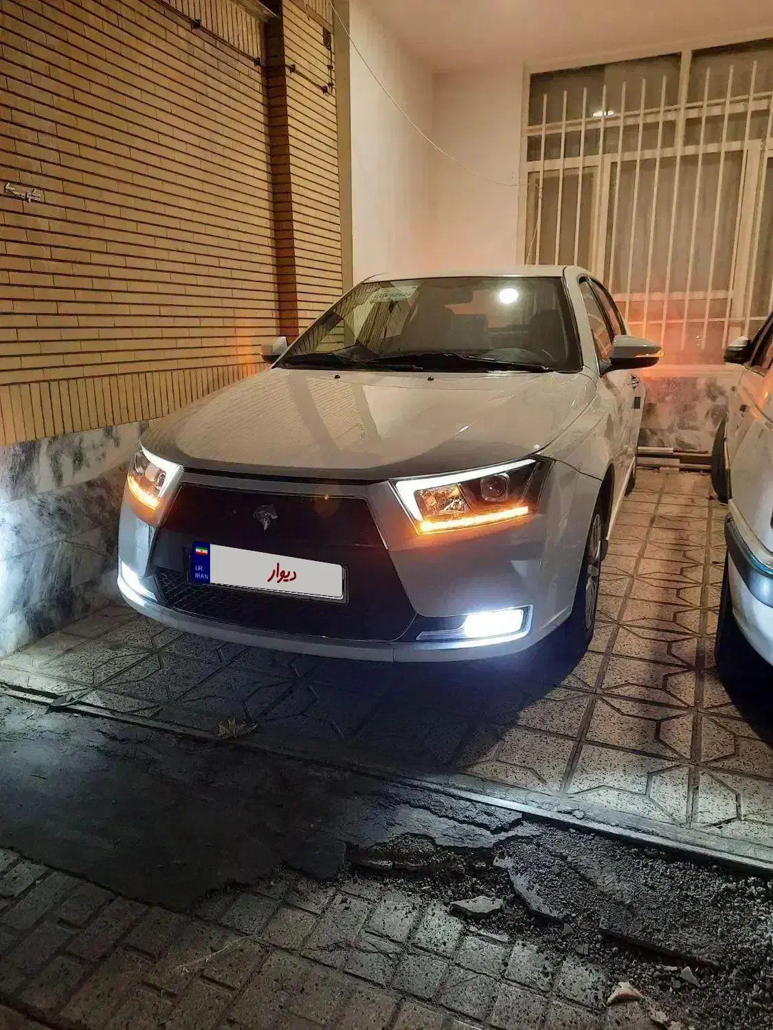 دنا پلاس ۵ دنده مدل 1403 (بورسی)|خودرو سواری و وانت|مشهد, گلبرگ شمالی|دیوار