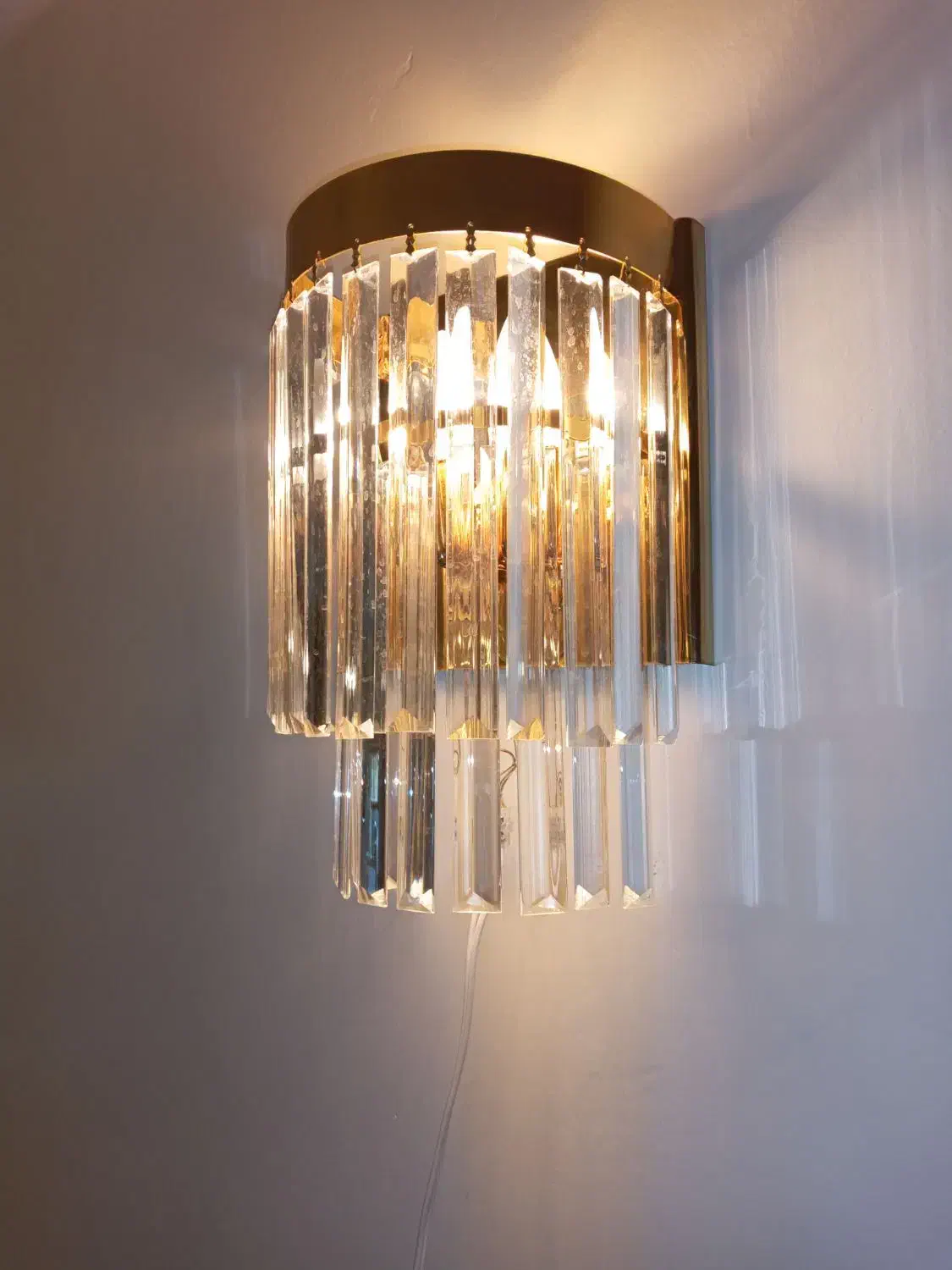 دیوار کوب یا دیواری|لوستر و چراغ آویز|تهران, پاسداران|دیوار