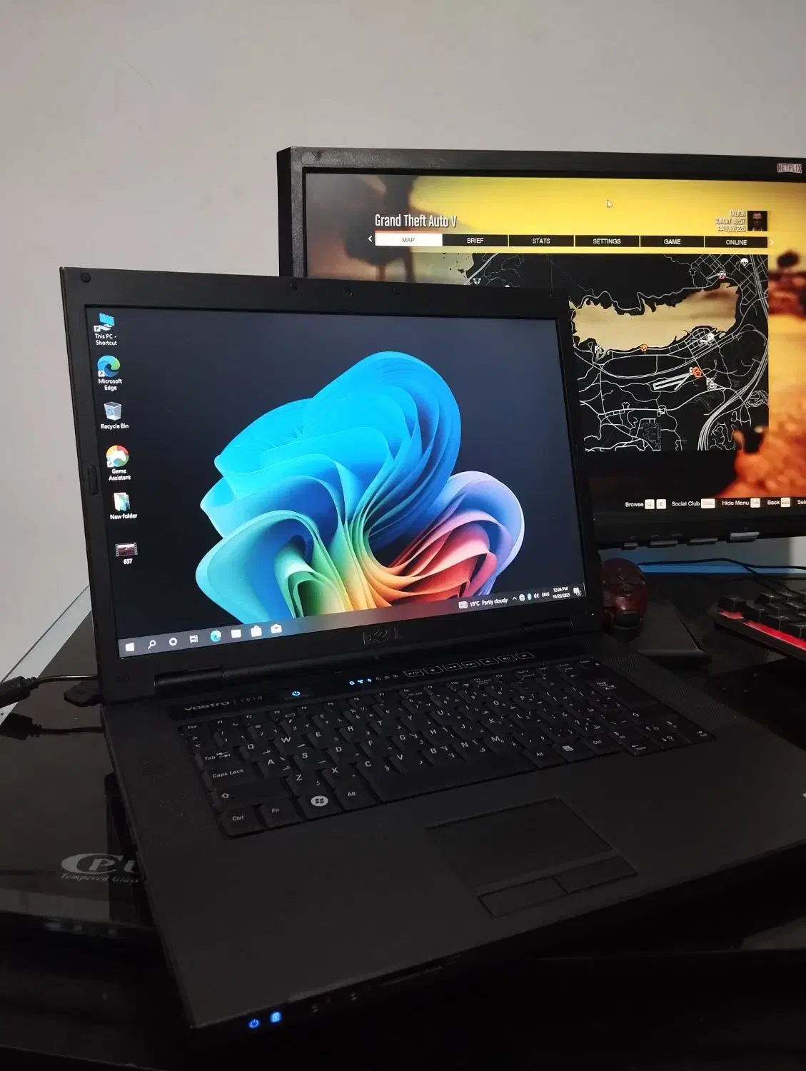 لپ تاپ Dell Vostro|رایانه همراه|شیراز, شریفآباد|دیوار