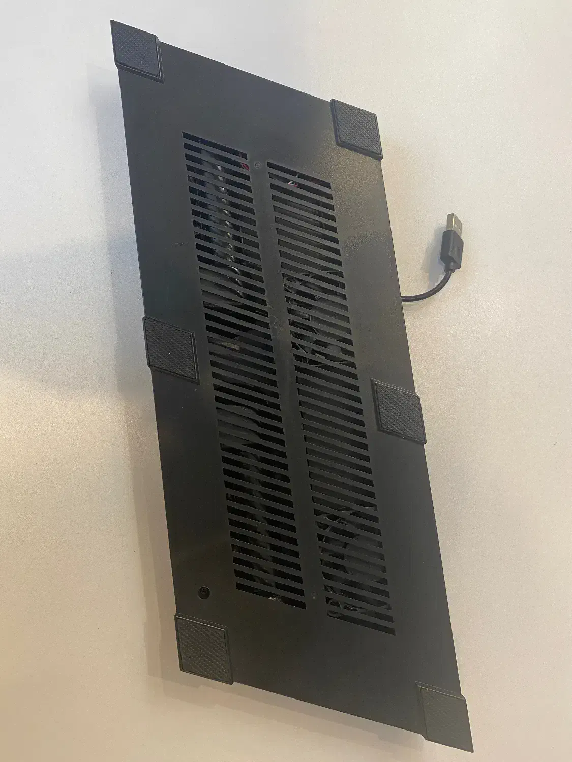 پایه فن و شارژر پی اس فور اسلیم|کنسول، بازی ویدئویی و آنلاین|پردیس, فاز ۱۱|دیوار