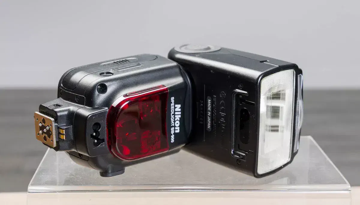 فلاش عکاسی Nikon sb900|دوربین عکاسی و فیلم‌برداری|تهران, آزادشهر|دیوار
