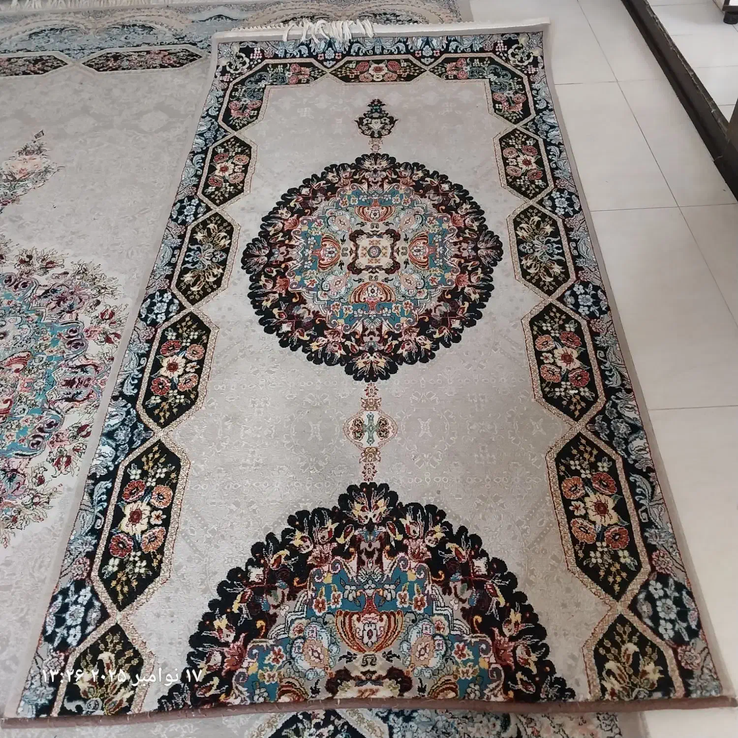 فرش ۱۲۰۰ شانه|فرش|شیراز, فرگاز|دیوار