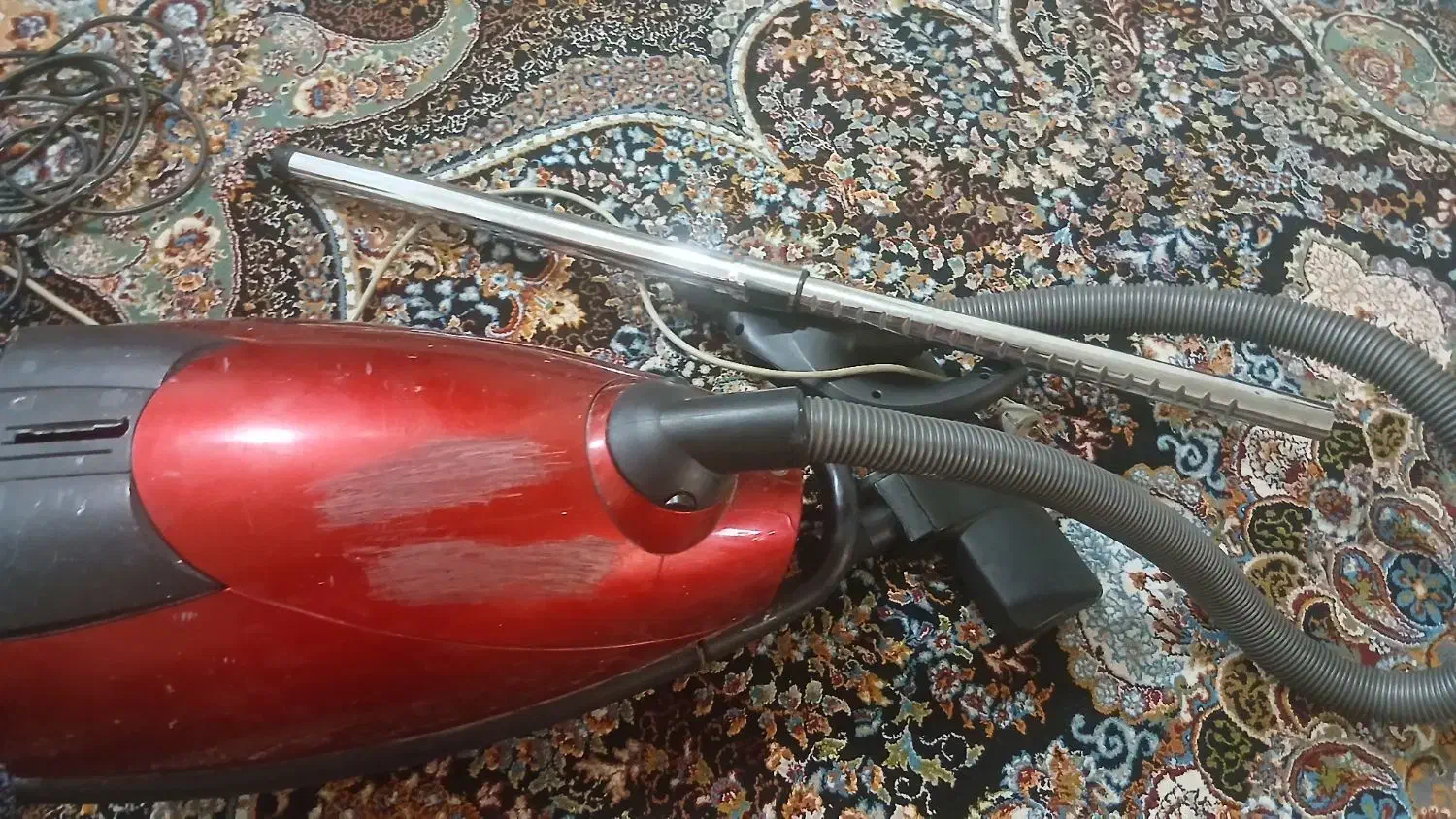 جارو برقی سالم بدون مشکل|جاروبرقی، جارو شارژی، بخارشو|مسجد سلیمان, |دیوار
