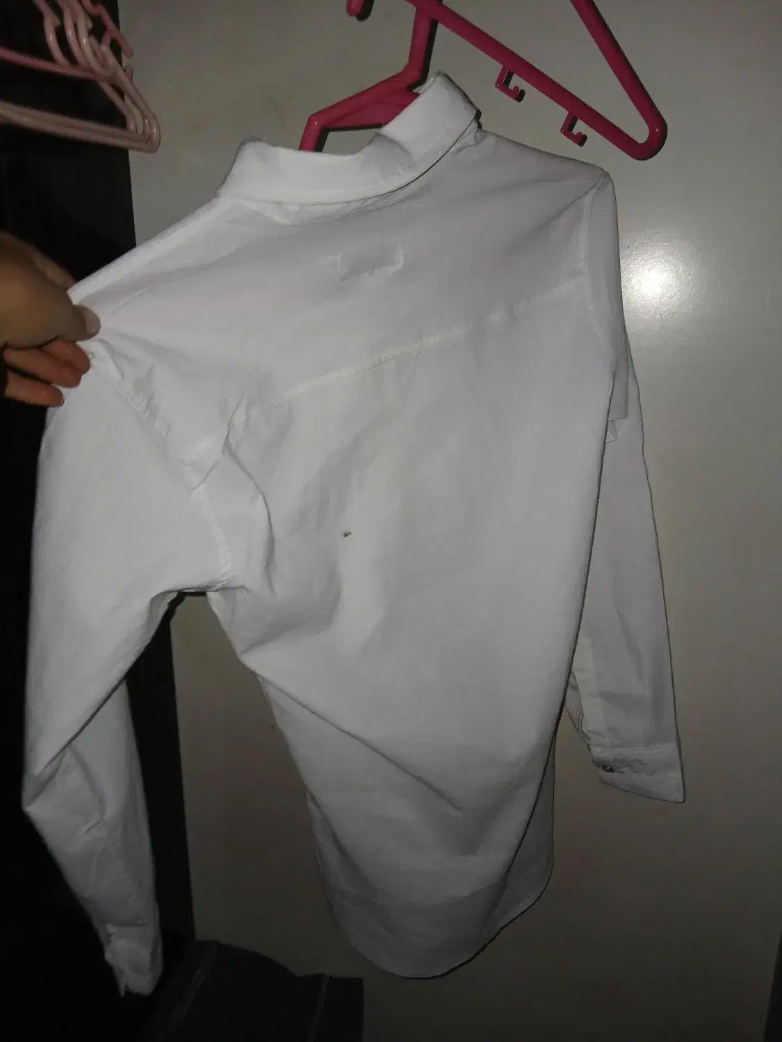 پیراهن سفید مدیوم|کفش و لباس بچه|اصفهان, ارداجی|دیوار