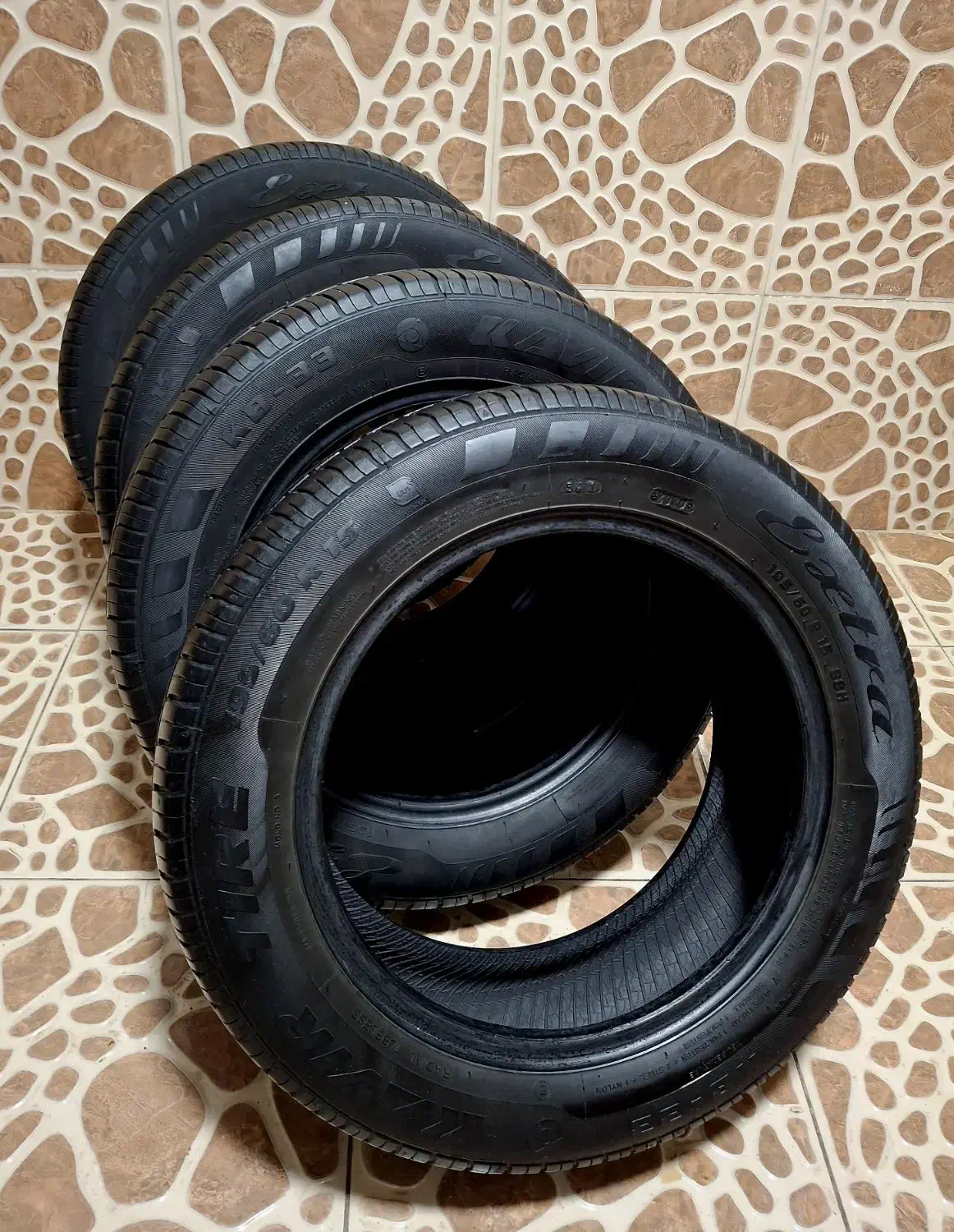 ۴ عدد لاستیک 195/60 رینگ 15 کویر تایر در حد|قطعات یدکی و لوازم جانبی|لاهیجان, فیاض|دیوار