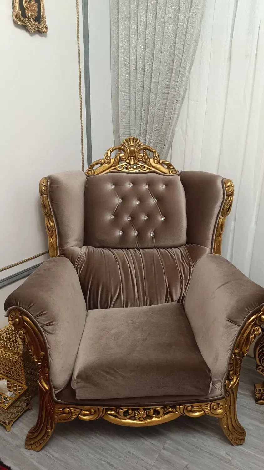 مبل سلطنتی کلاسیک|مبلمان خانگی و میز عسلی|تبریز, |دیوار