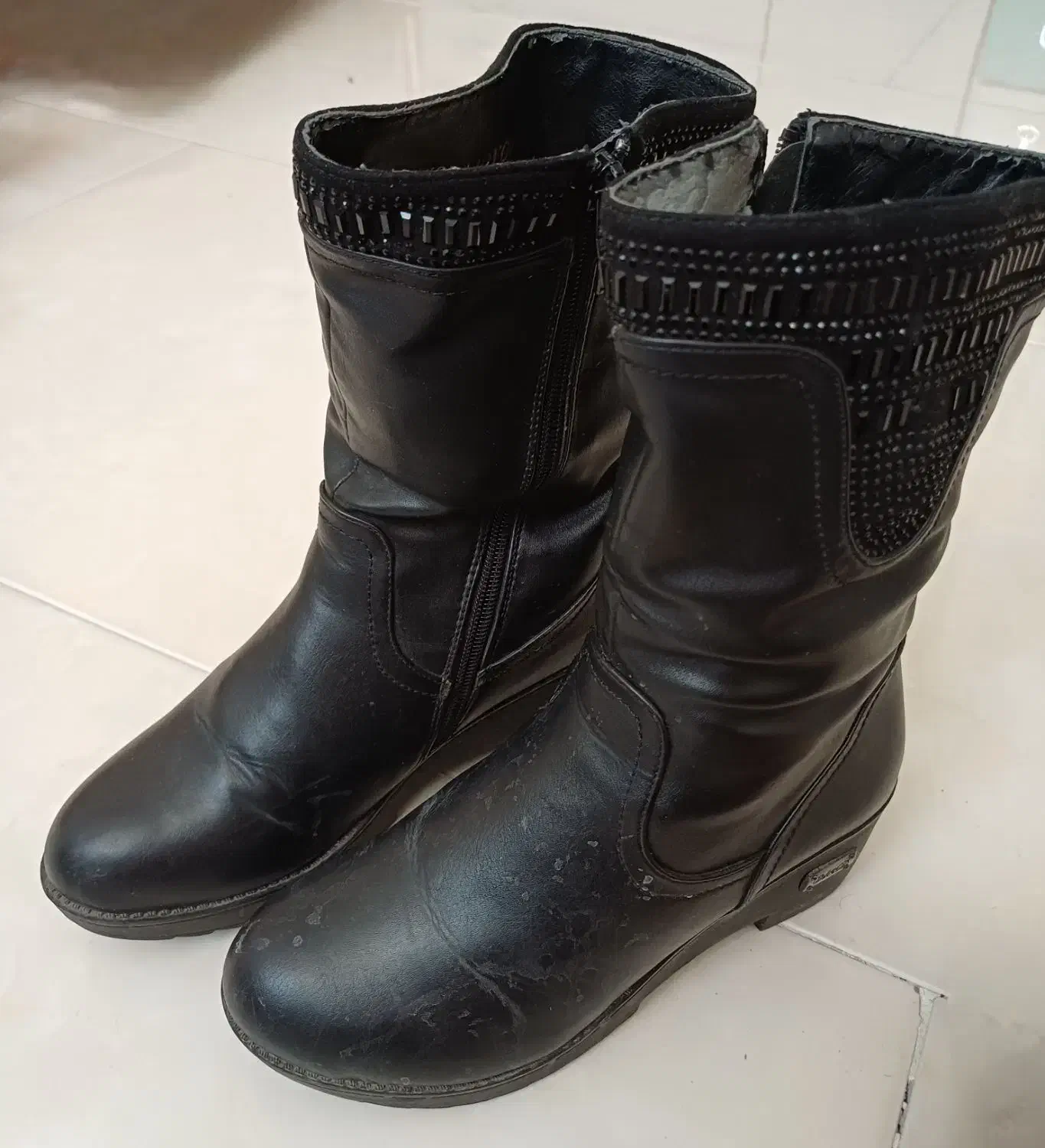 بوت سایز ۳۷|کیف، کفش، کمربند|تهران, والفجر (افسریه)|دیوار