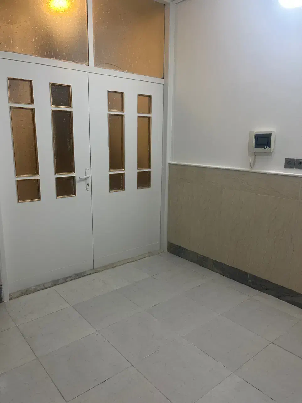 اجاره زیرزمین گلخانه ای راه مشترک|اجارهٔ خانه و ویلا|قم, زنبیل آباد|دیوار