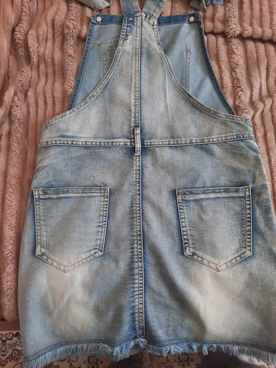 بیلرسوت جین|لباس|فسا, |دیوار