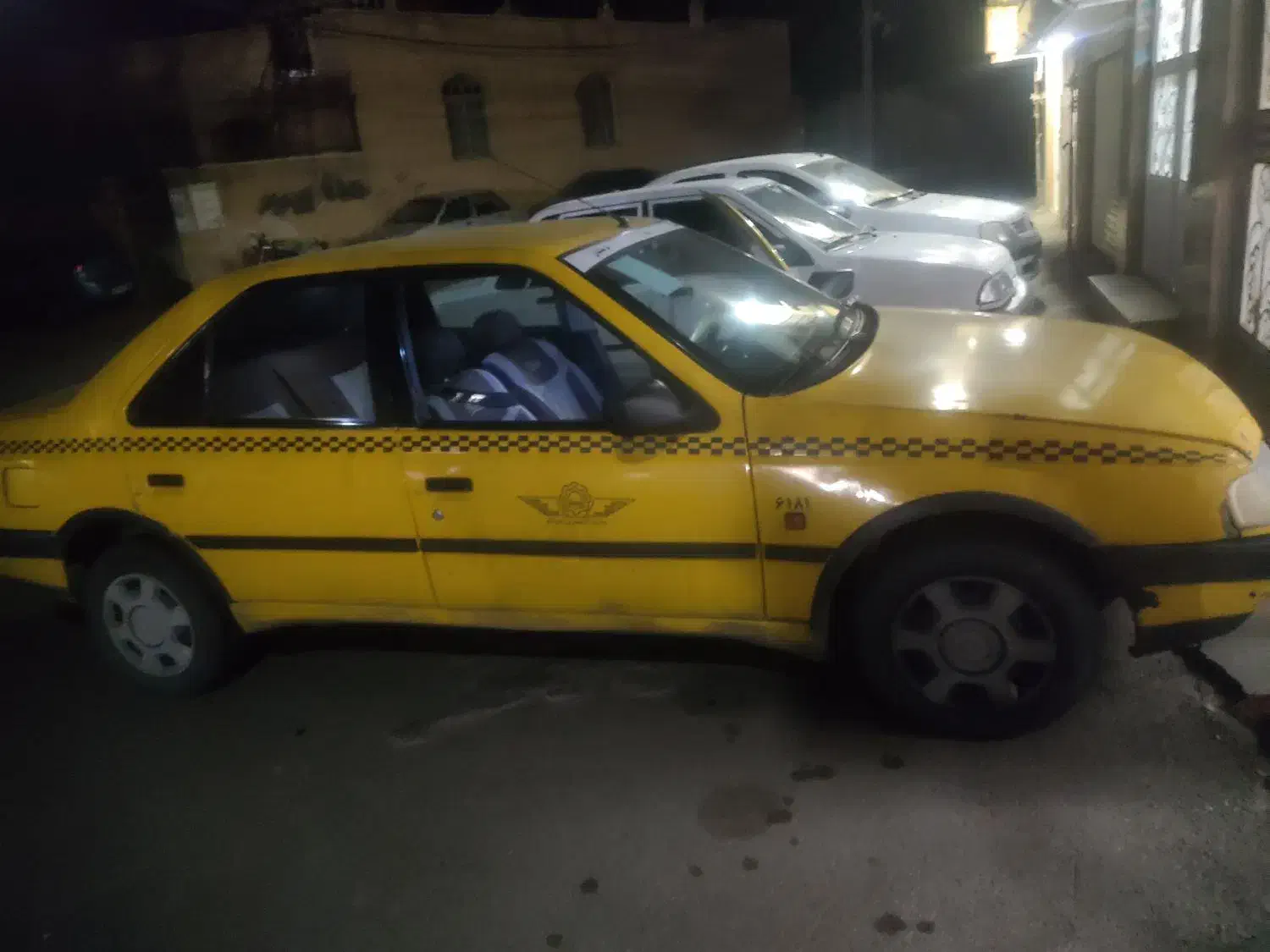 تاکسی پژو مدل 90|خودرو سواری و وانت|قم, ناصردیوان|دیوار