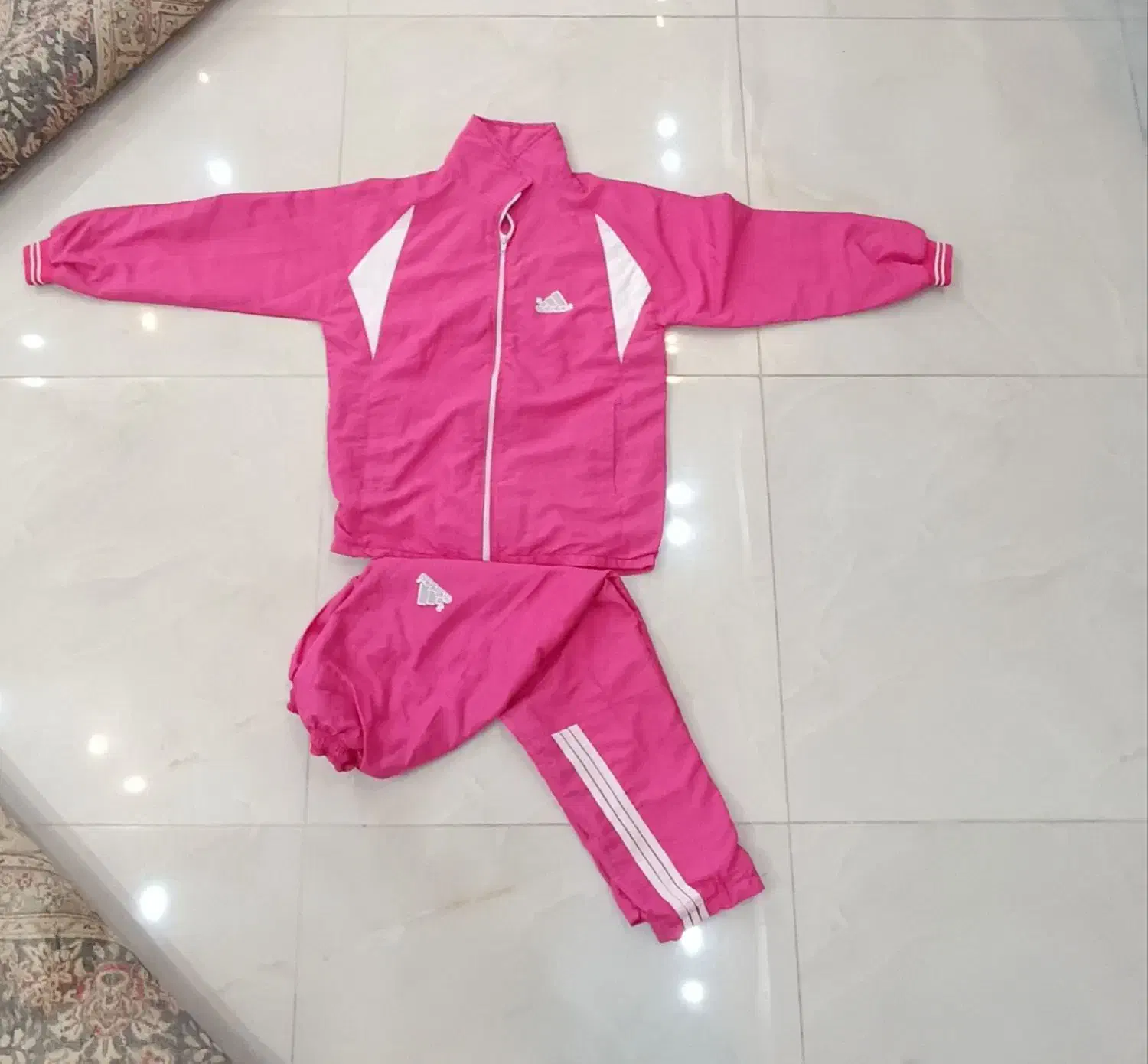 لباس ورزشی دخترانه|کفش و لباس بچه|بیجار, |دیوار