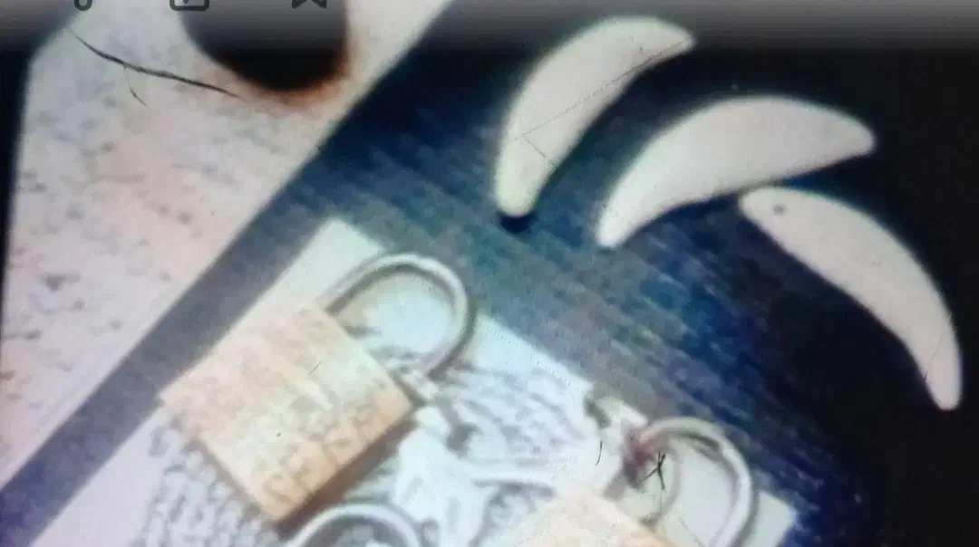 دعا تضمینی|کتاب و مجله مذهبی|بوئین زهرا, |دیوار