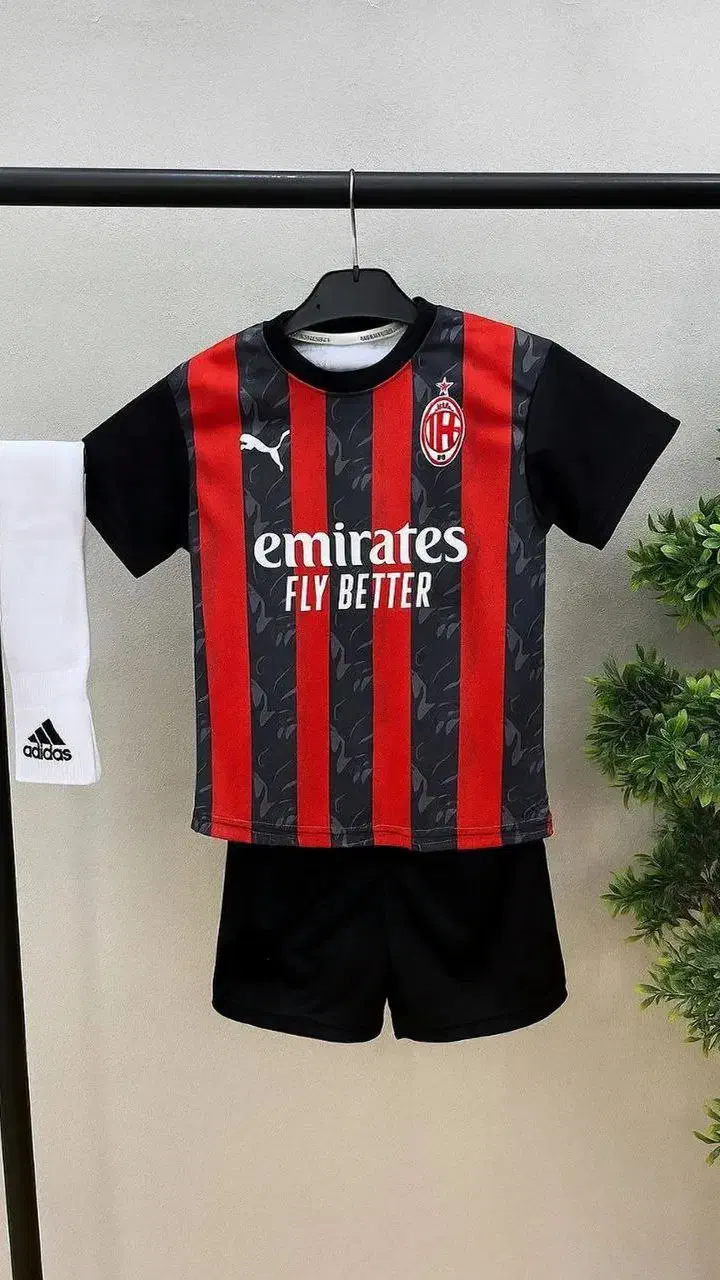 لباس ورزشی ۴ تکه|کفش و لباس بچه|ماهدشت, |دیوار