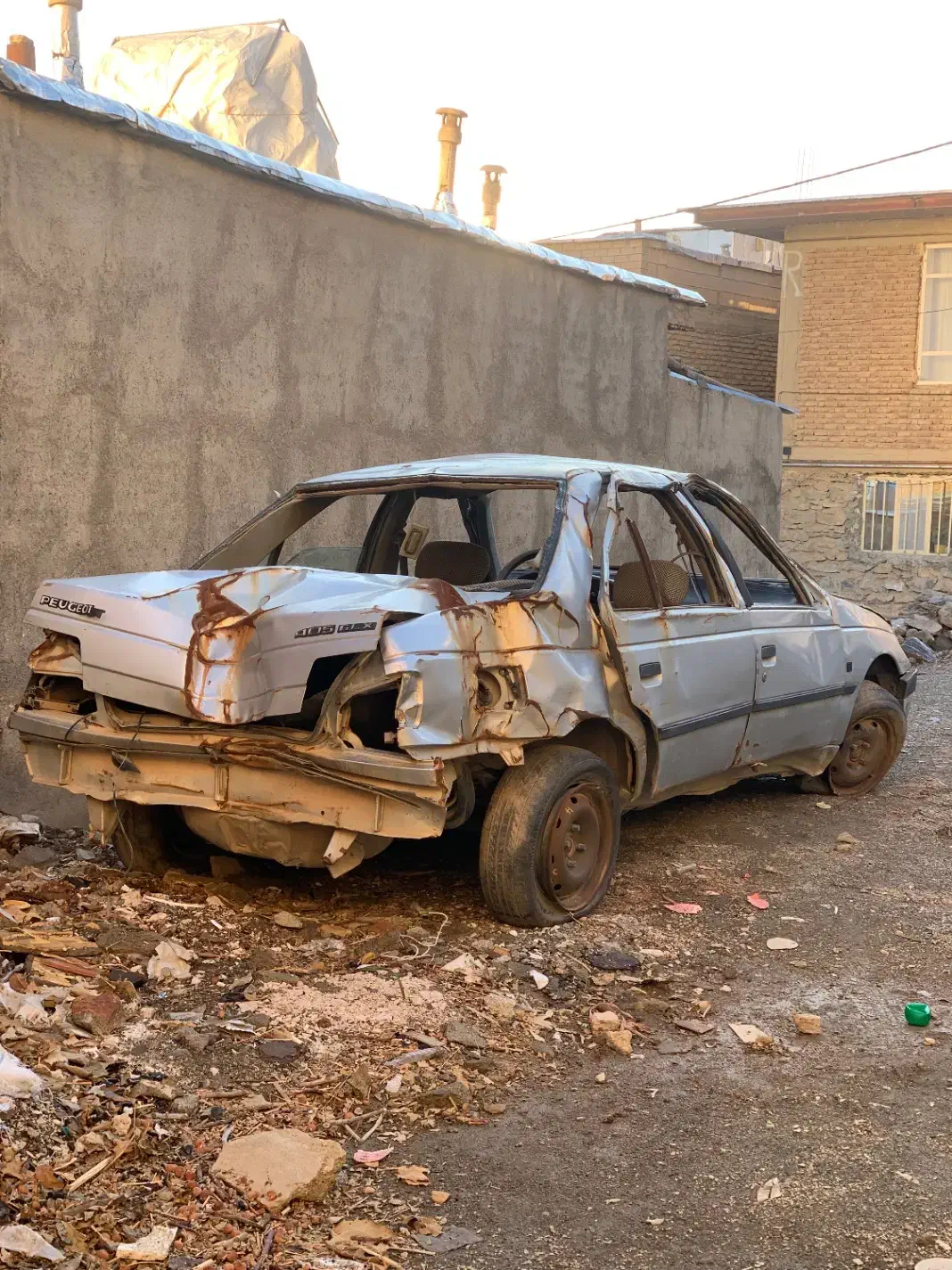 ۴۰۵مدل۸۸تصادفی تمیز|خودرو سواری و وانت|بانه, |دیوار