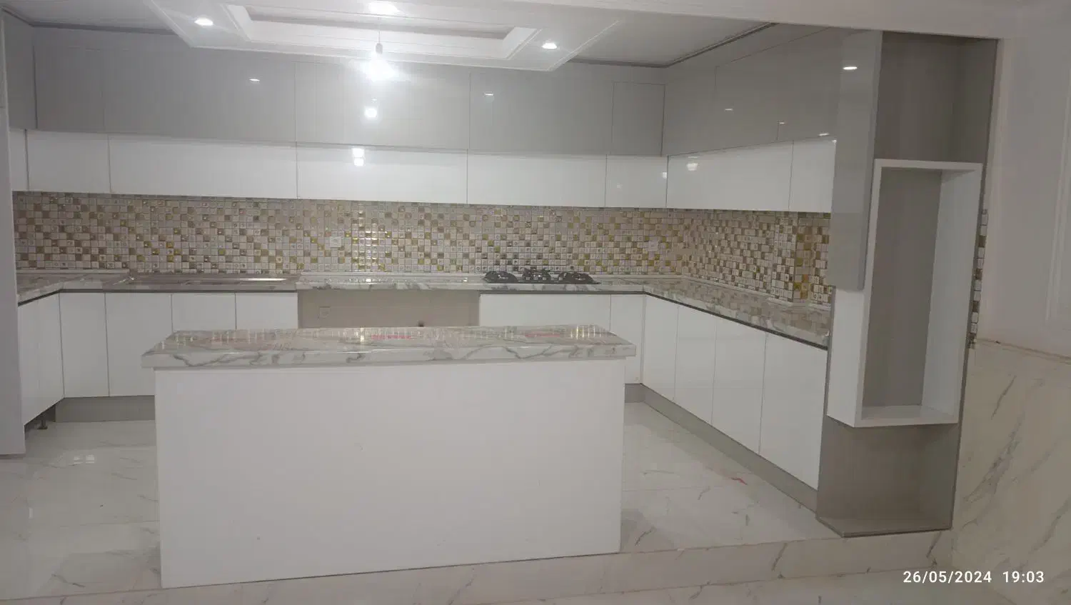 کابینت|خدمات پیشه و مهارت|اندیشه, اندیشه فاز ۳|دیوار