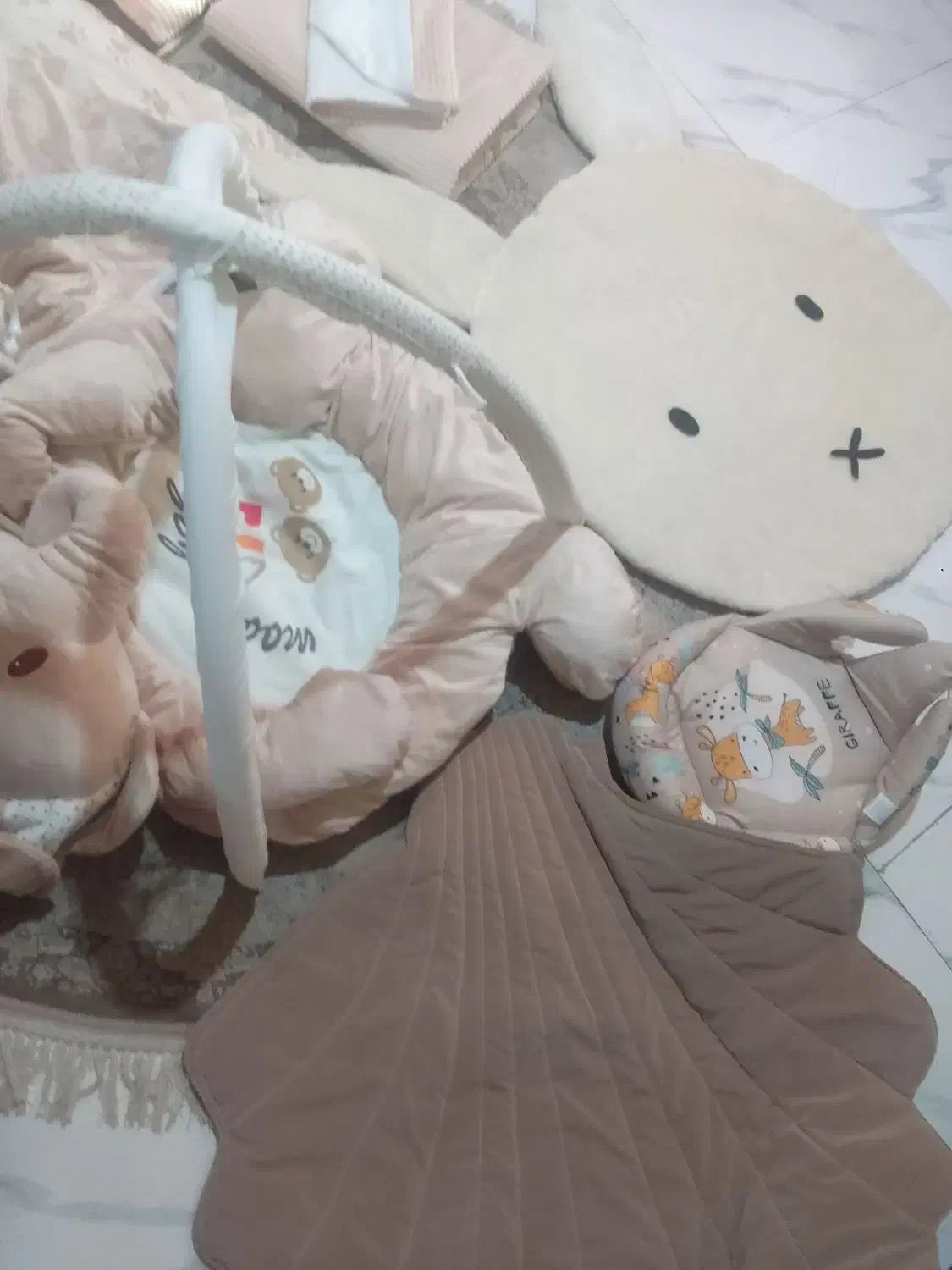 ست سیسمونی رنگ کرم باقیمت باورنکردنی|اسباب و اثاث بچه|محمودآباد, |دیوار