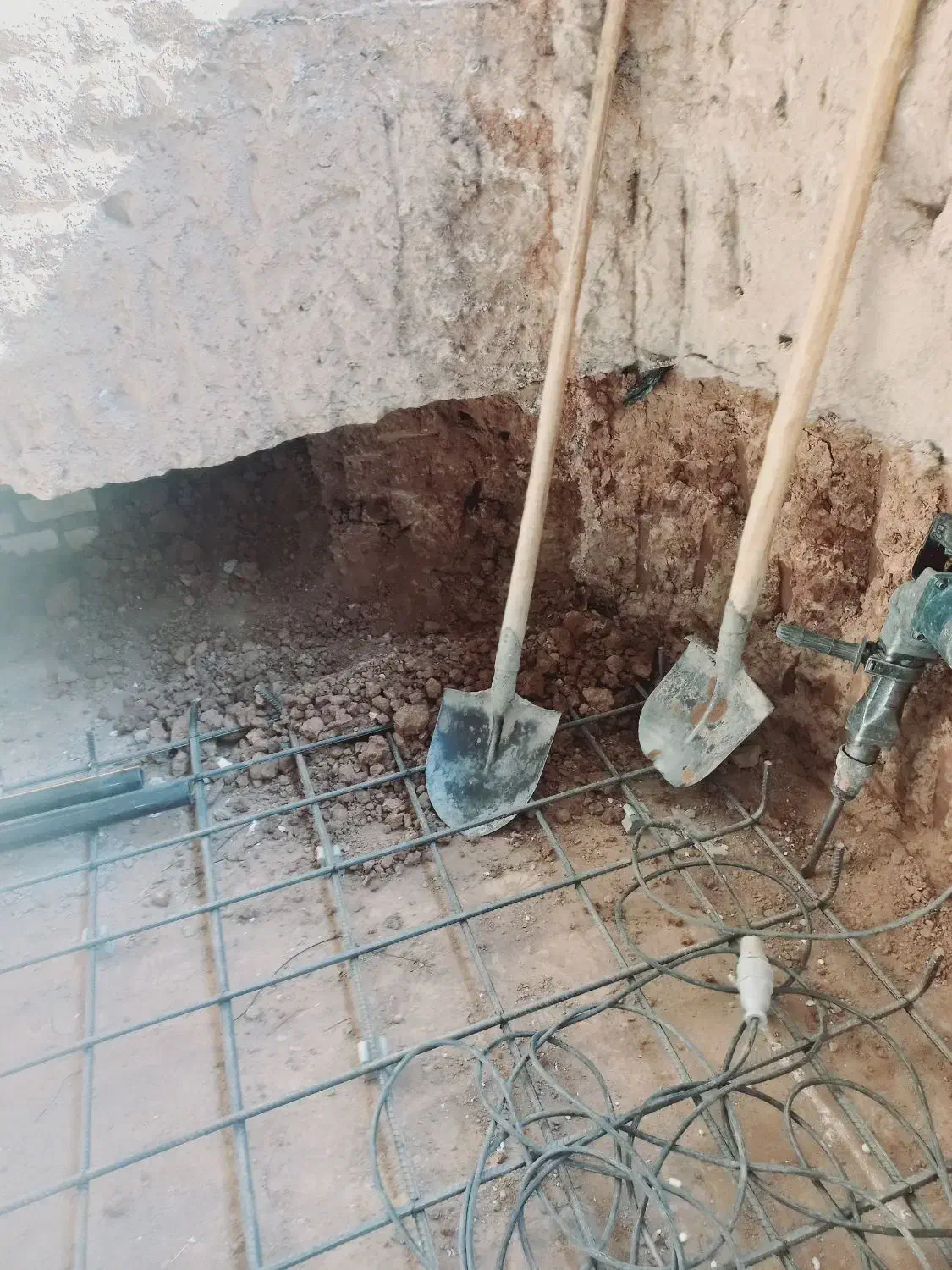 تخریب باپیکور  اجاره هم ساعتی|خدمات پیشه و مهارت|رفسنجان, |دیوار