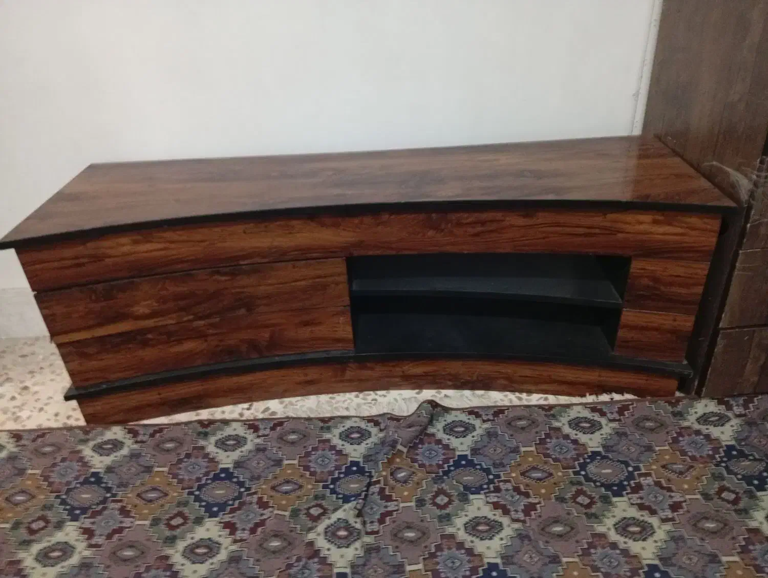 میز تلویزیون|میز تلویزیون|اصفهان, طاحونه|دیوار