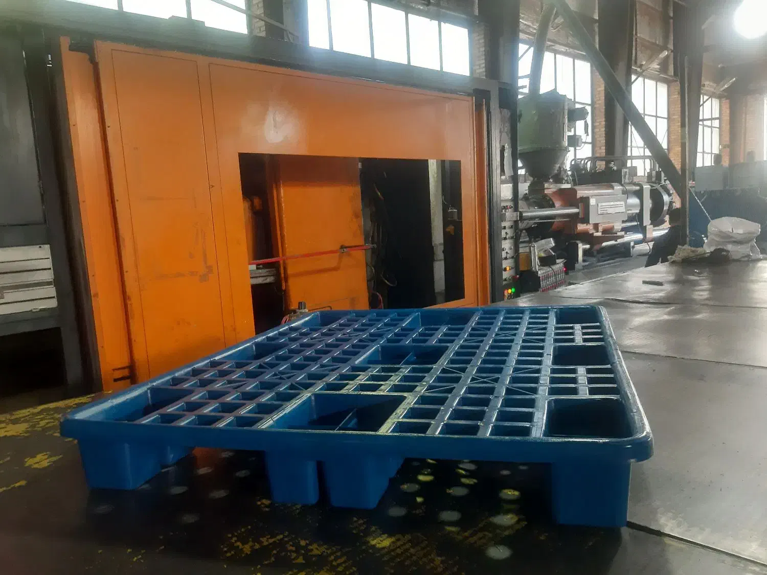 استخدام کارگر تولید|استخدام صنعتی، فنی، مهندسی|الوند, |دیوار