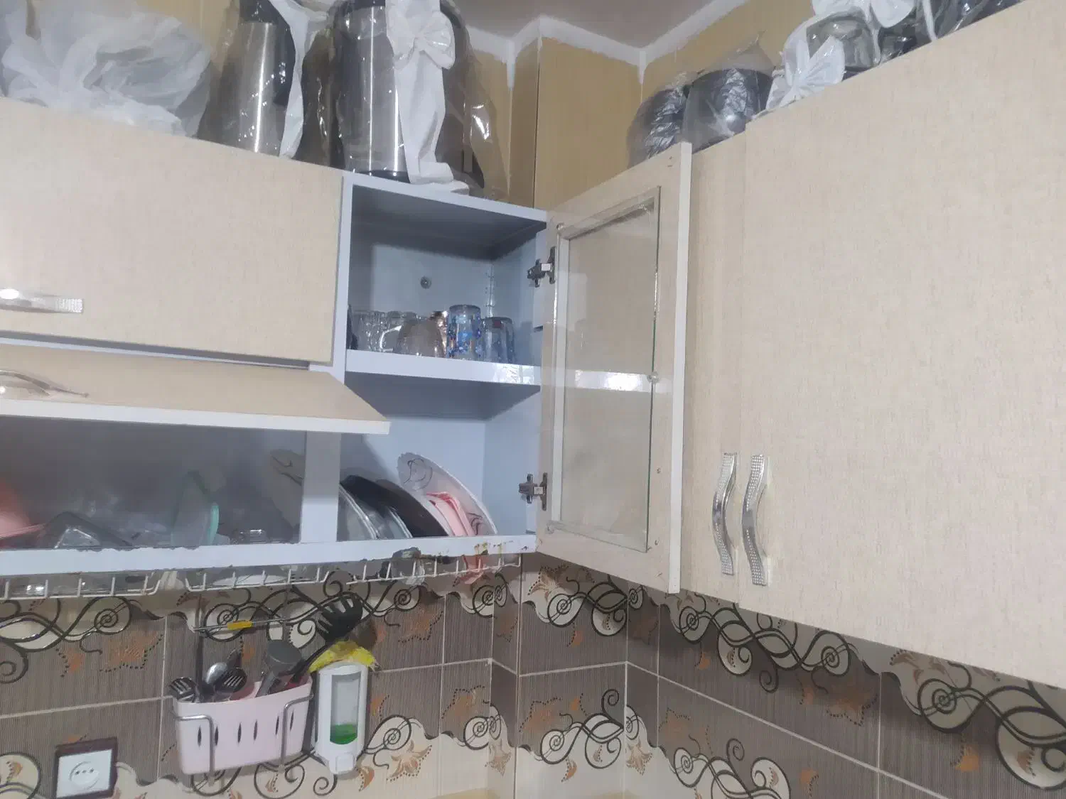 کابینت تمیز و سالم|مصالح و تجهیزات ساختمان|بوئین زهرا, |دیوار