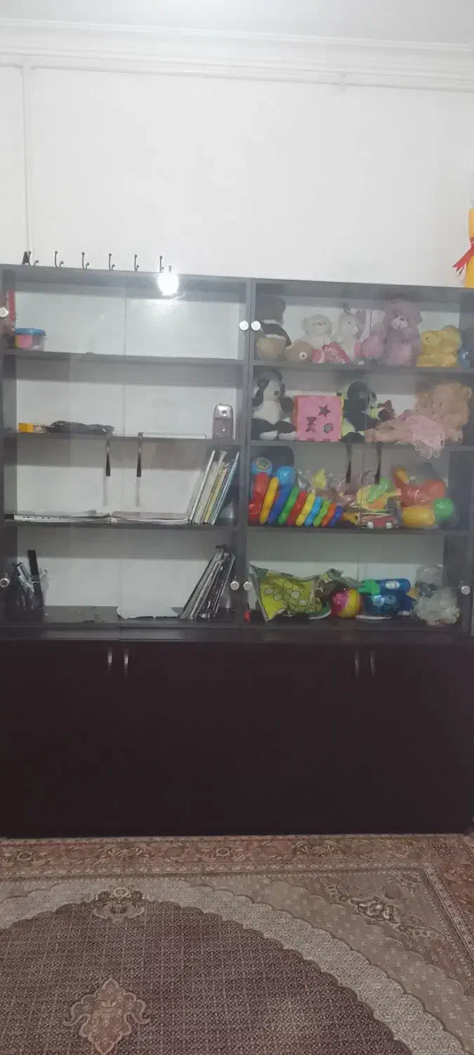 کمد وکتابخانه|کتابخانه، شلف، قفسه‌های دیواری|بهار, |دیوار