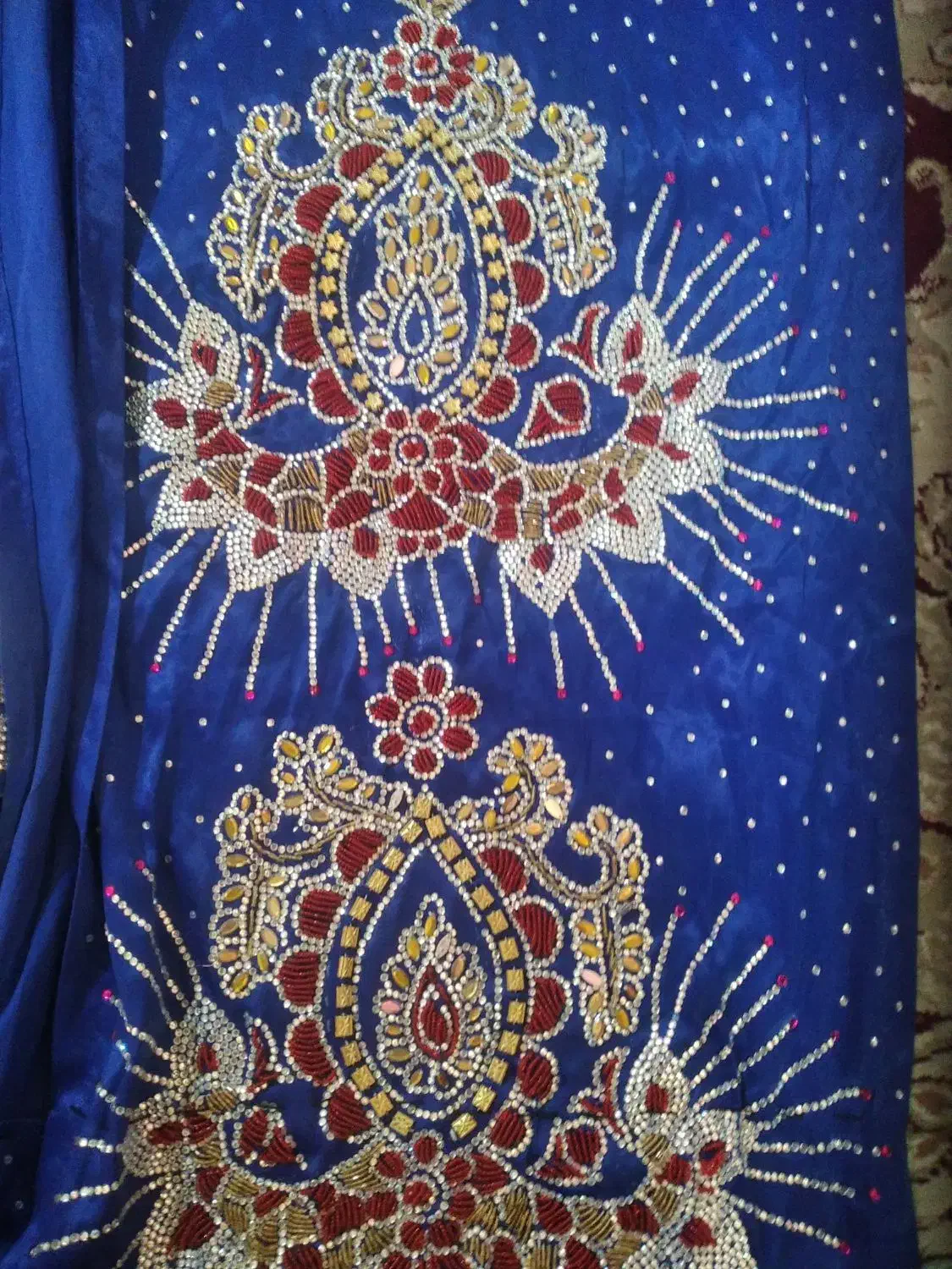 درحدنو|لباس|سی‌سخت, |دیوار