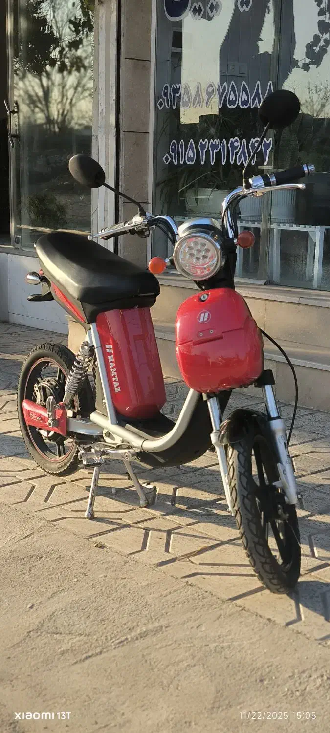 موتور برقی همتاز در حد نو (باتری لیتیومی)|موتورسیکلت|مشهد, آزادشهر|دیوار