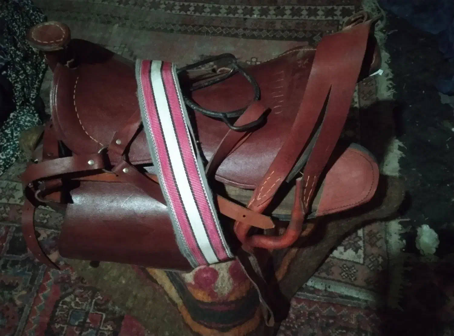 زین اسب|اسب و تجهیزات اسب‌سواری|هزار مسجد, |دیوار