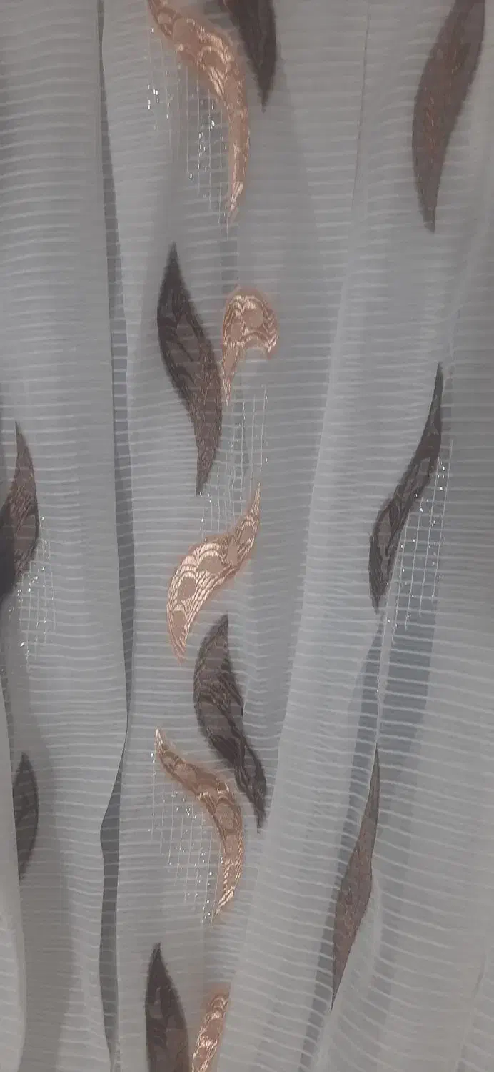 پرده در حد نو ب اندازه ۱ و نیم در دو متر|پرده، رانر، رومیزی|تهران, کیانشهر|دیوار