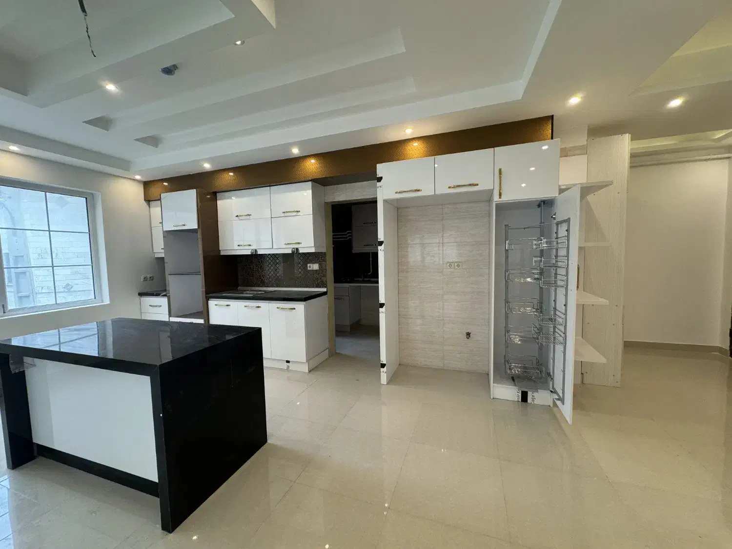 فروش آپارتمان صفر و کلید نخورده در منظریه|فروش آپارتمان|رشت, منظریه|دیوار