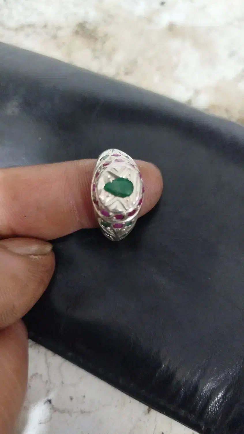 انگشتر زمرد|جواهرات|قم, مهدیه|دیوار