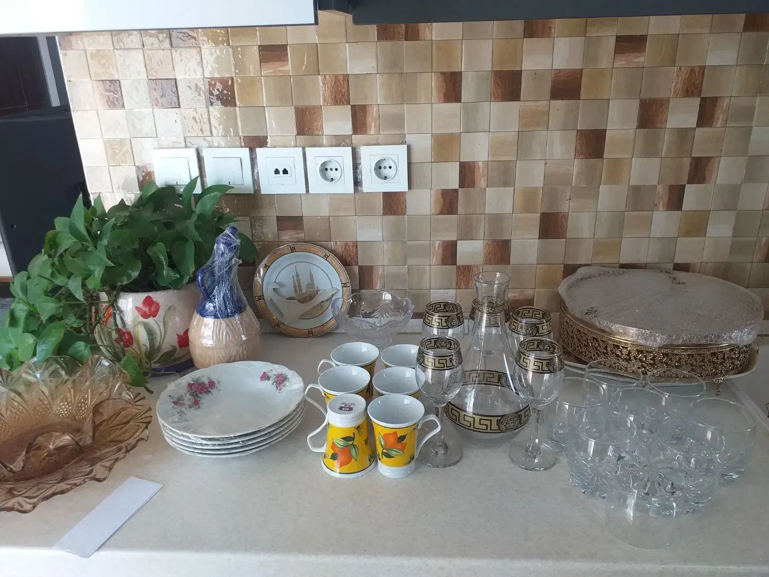 ی سری خرد و ریز|ظروف سرو و پذیرایی|تهران, حکیمیه|دیوار