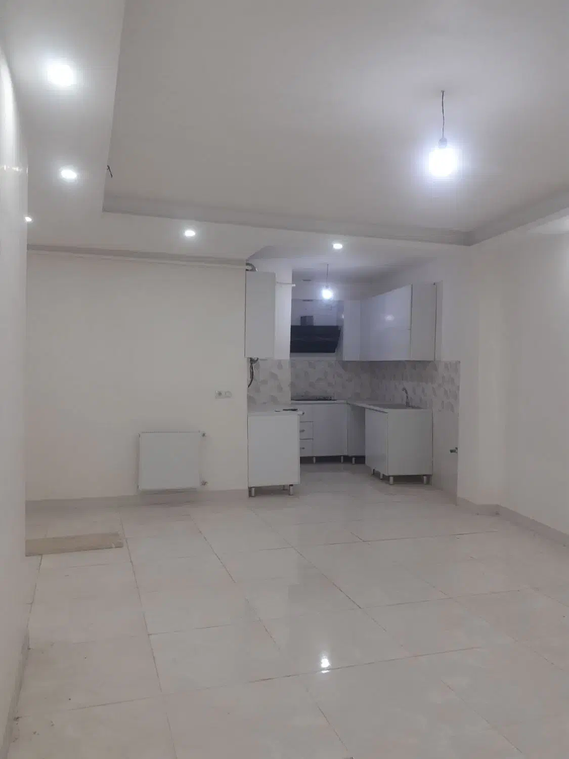 اجاره آپارتمان طبقه ۲ نوساز دوخواب با پارکینگ|اجارهٔ آپارتمان|رشت, حمیدیان|دیوار