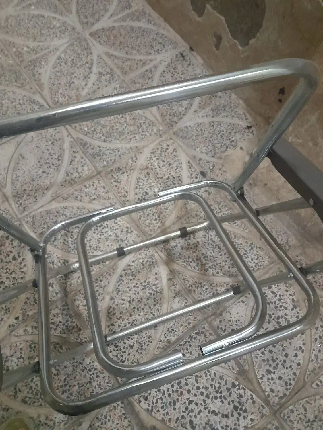 آکبند|لوازم سرویس بهداشتی|تویسرکان, |دیوار