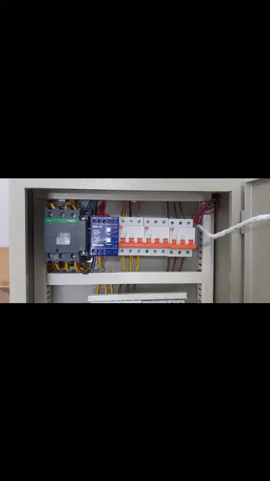 برقکار و خدمات کامل برق ساختمان و صنعتی|خدمات پیشه و مهارت|اصفهان, خانه اصفهان|دیوار