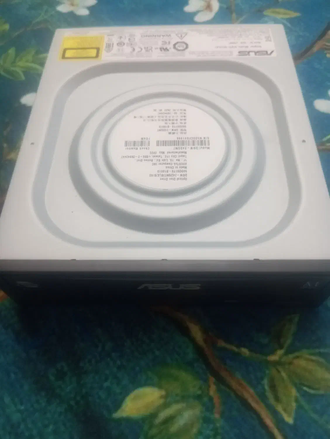 درایور در حد نو سالم|قطعات و لوازم جانبی رایانه|رشت, نظری|دیوار