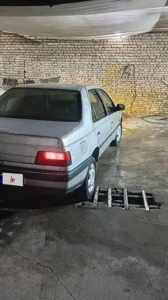 پژو ۴۰۵|خودرو سواری و وانت|خرمشهر, |دیوار