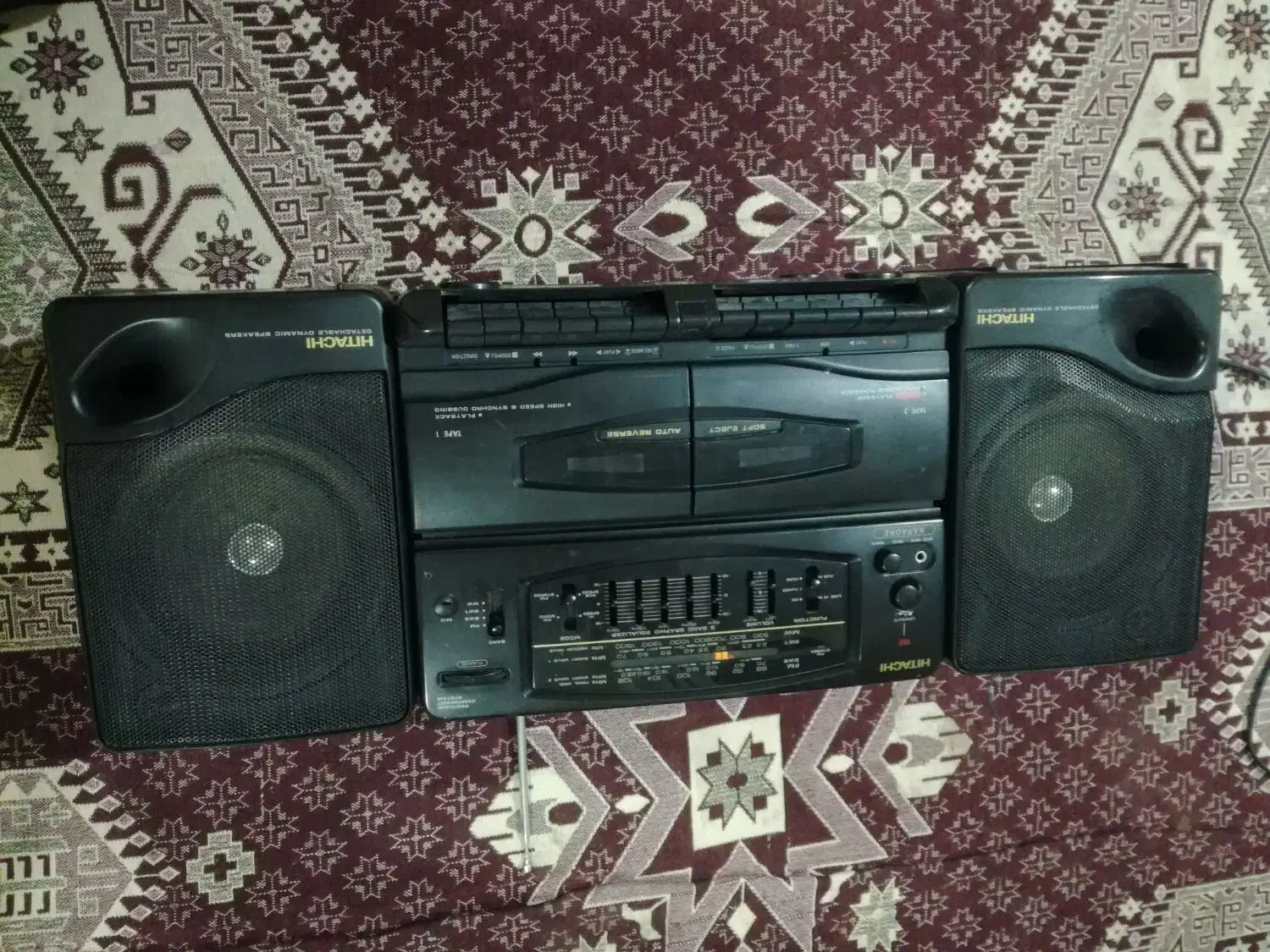 ضبط سونی و باند جارو برقی پارس خزر و دوربین عکاسی|سیستم صوتی خانگی|شیراز, دباغ خانه|دیوار