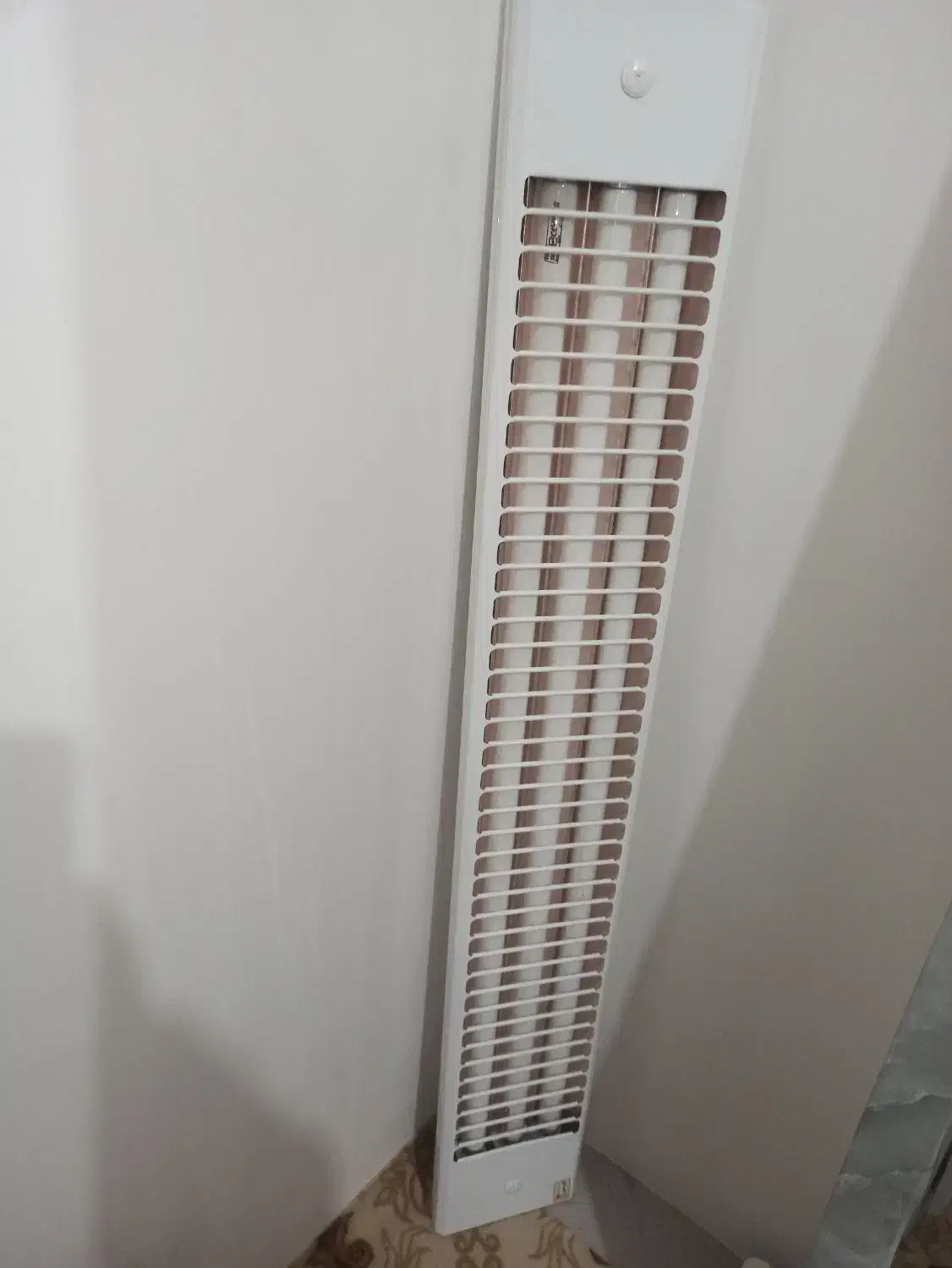 چراغ مهتابی زد زردای بچه|لامپ و چراغ|کرمانشاه, |دیوار