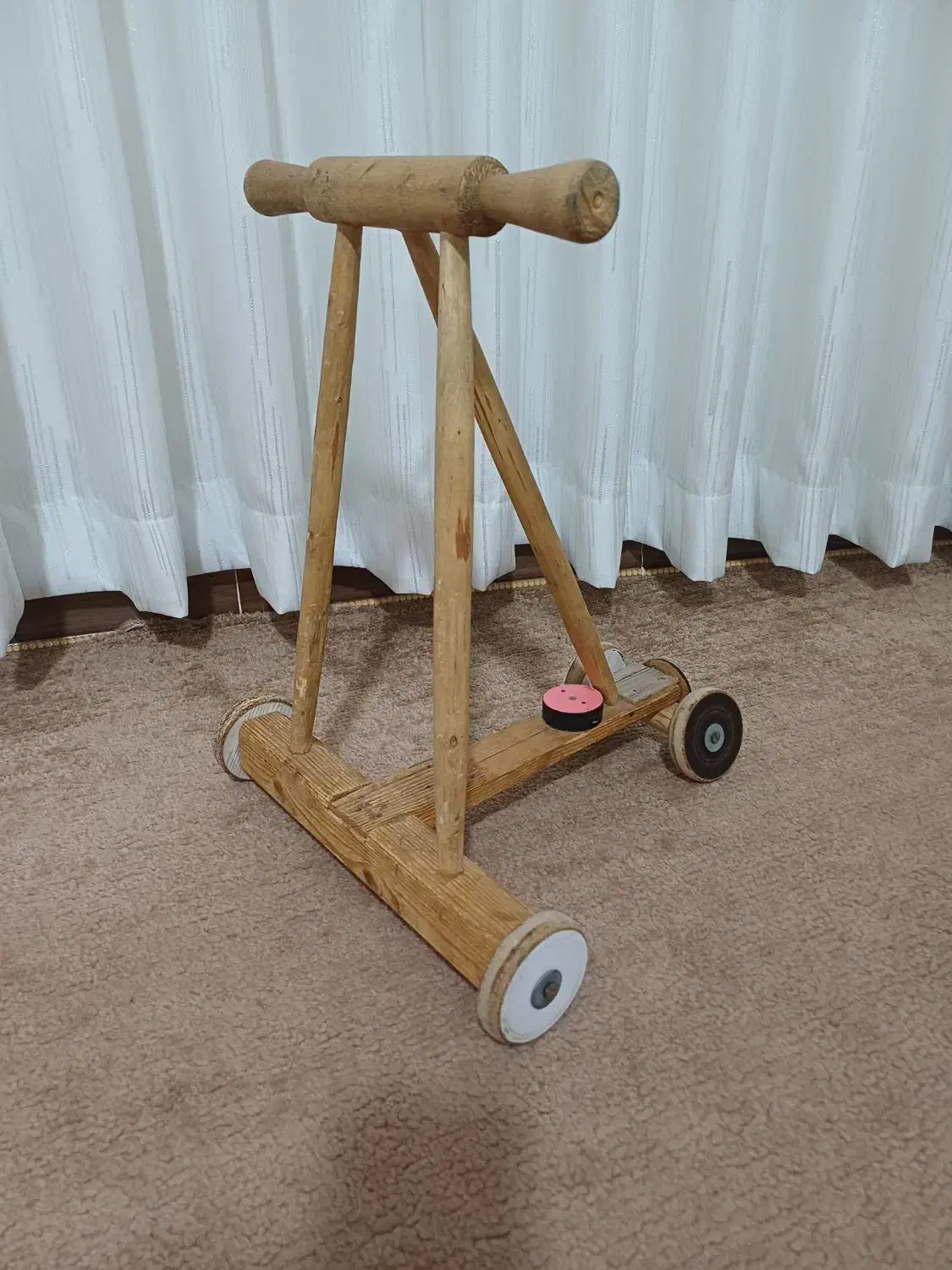 واکر کودک|اسباب و اثاث بچه|قم, پردیسان|دیوار