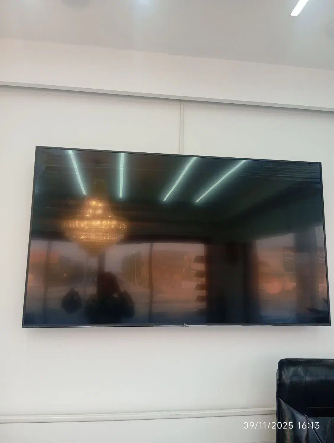 تلویزیون ۸۵ اینچ Gplus پنل ضربه خورده|تلویزیون و پروژکتور|چهاردانگه (تهران), |دیوار