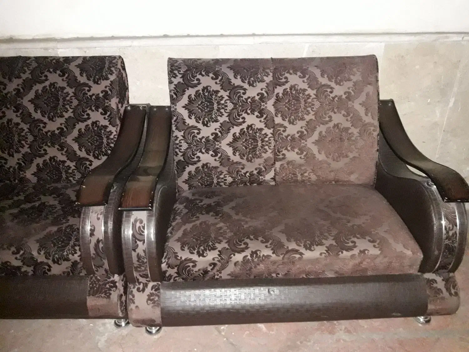 مبل ۵نفره فوری|مبلمان خانگی و میز عسلی|مشهد, کوشش|دیوار