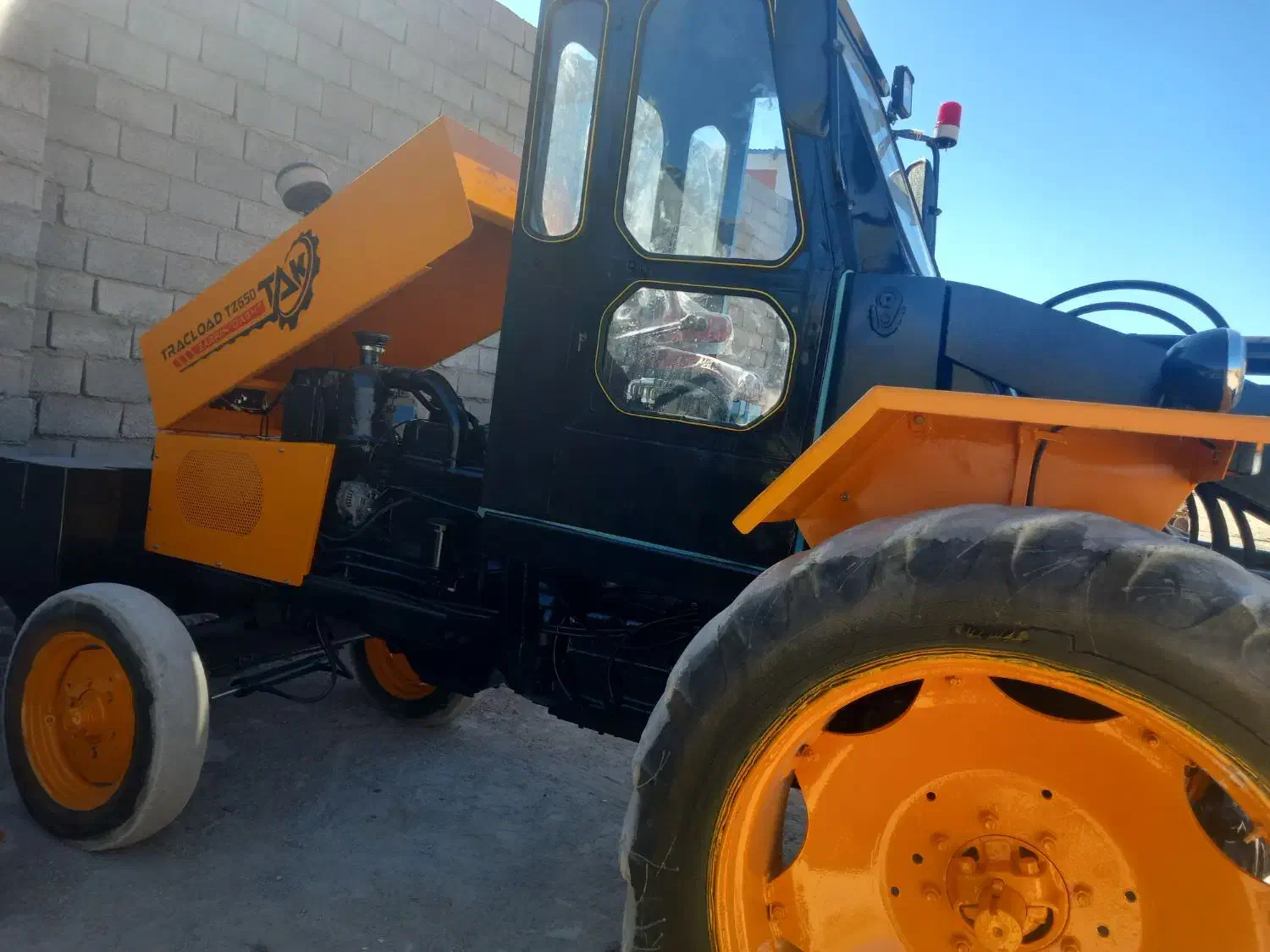 رومانی بیل عقب|خودرو سنگین|سیرجان, |دیوار