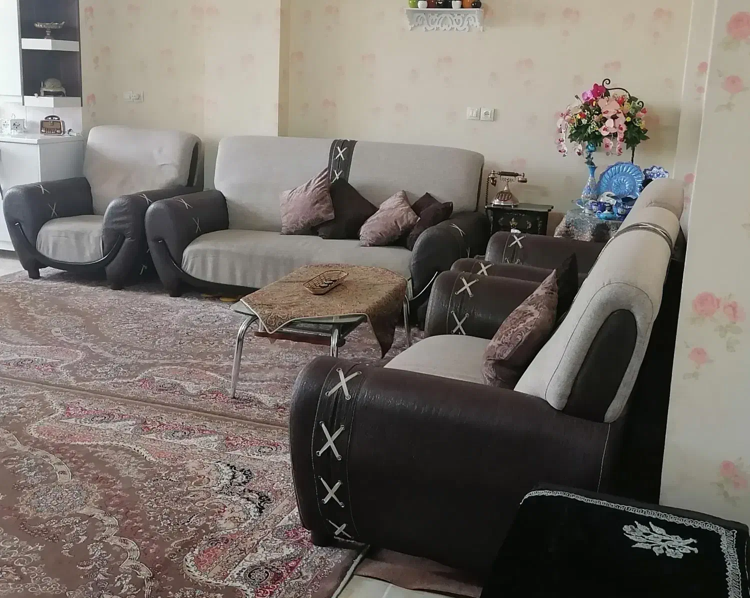 یک دست مبل 6 نفره|مبلمان خانگی و میز عسلی|نجفآباد, طالقانی|دیوار