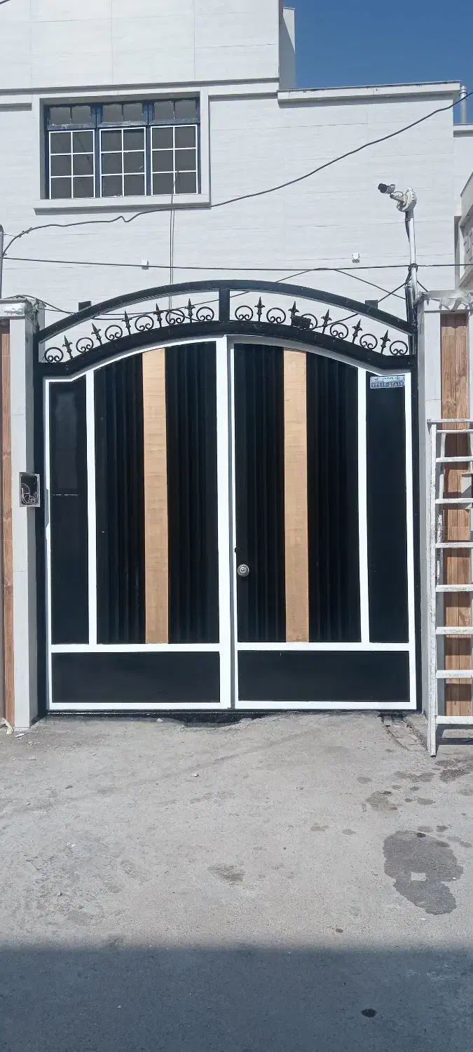 نقاشی ساختمان خودتون رو ب ما بسپارید منصفوبا تجربه|خدمات پیشه و مهارت|نی‌ریز, |دیوار