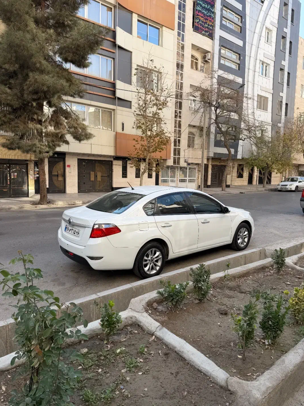 برلیانس اتومات موتور بزرگ مدل ۹۷|خودرو سواری و وانت|مشهد, آزادشهر|دیوار