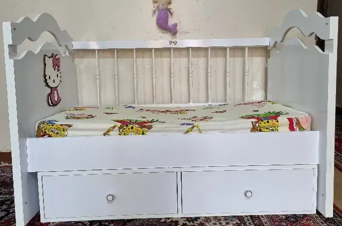 تخت کودک گهواره ای و ثابت تا ۷ سال|تخت و سرویس خواب|اهواز, کمپلو شمالی|دیوار