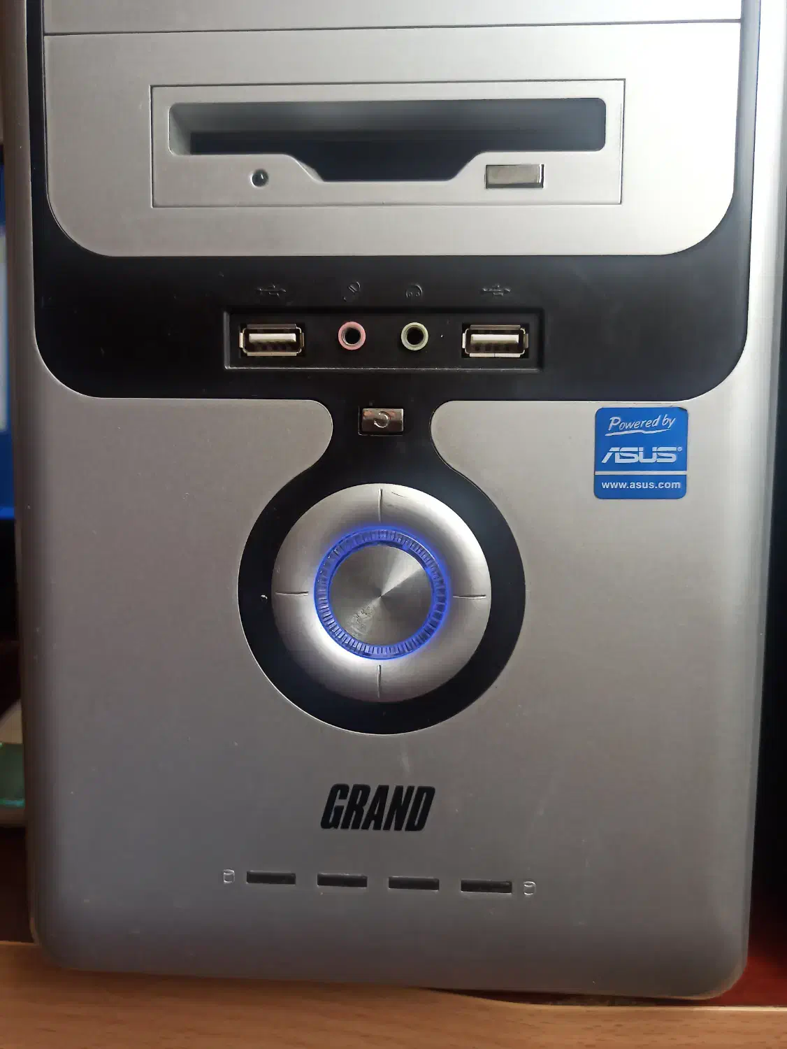 یک عدد کیس|رایانه رومیزی|دامغان, |دیوار